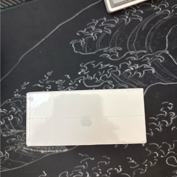 AirPods Pro 2nd generation USB-C - Picture 3 of 6